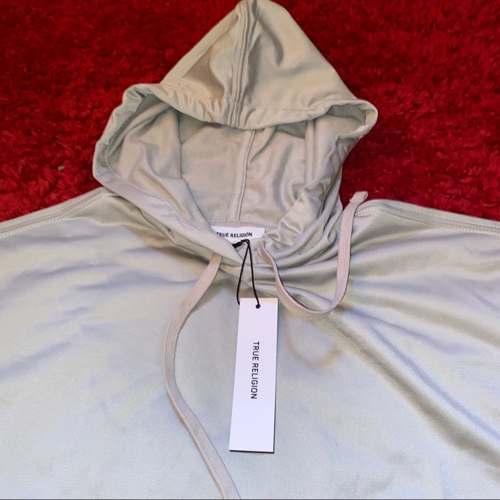 NWT True Religion Woman’s Crop Top Hoody